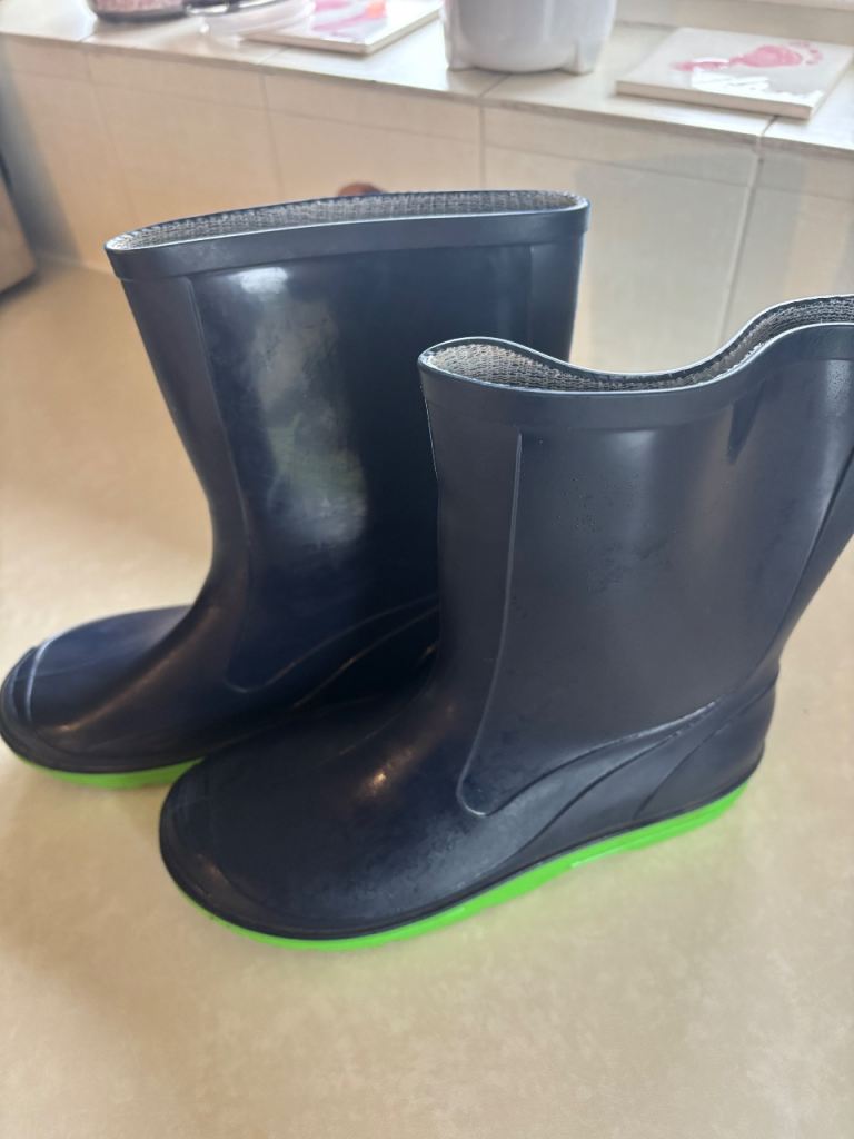 Children’s wellies
