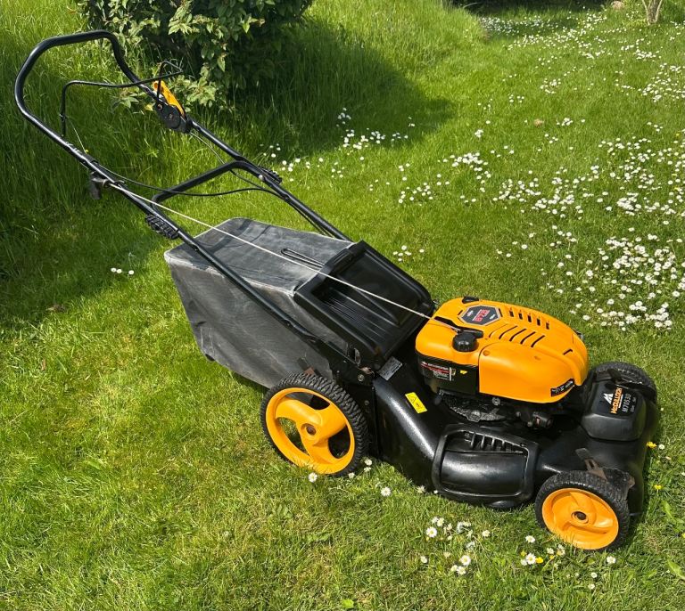 21” cut McCulloch petrol 2in1 lawnmower mulch or bag 190cc Briggs Selfdrive mower serviced 