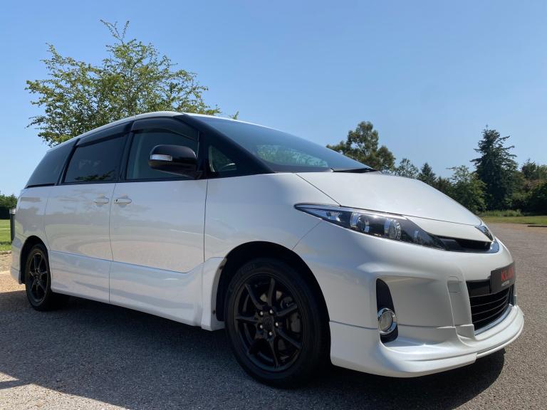 2012 Toyota Estima 2.4 Aeras Leather Package Facelift Automatic  7 Seats MPV