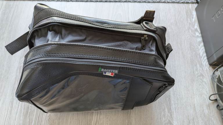 Baglux Bagster Expanding Tankbag Black