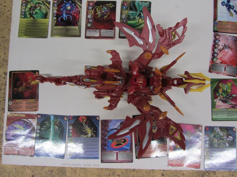 Bakugan dragonoid colossus with cards - collectors item