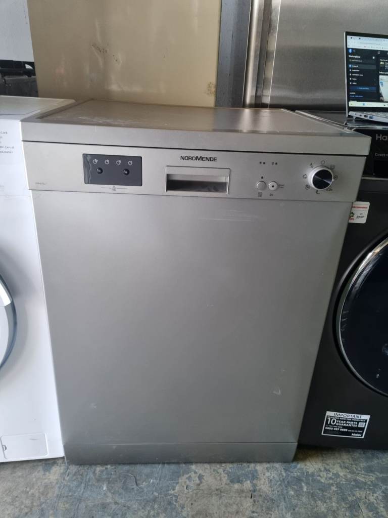 Ex-display 60cm freestanding dishwasher & free delivery warranty