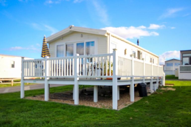 Willerby Avonmore 2017 static caravan sited at Allhallows Kent. 3 bedrooms, deck
