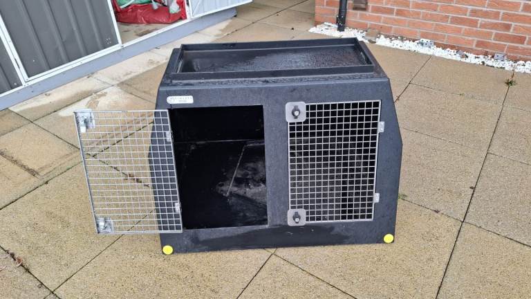 Dog Carrier/Crate for Travel