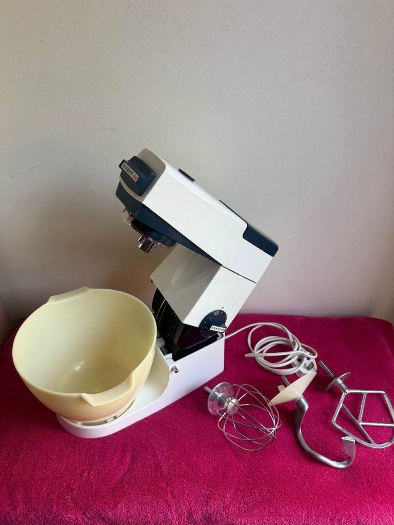 Kenwood Chef Food Mixer Processor A701A Dough Beater And Whisk