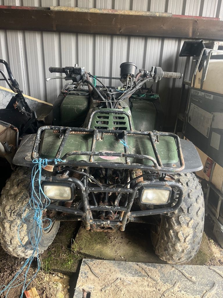 Kawasaki KLF 300 Quad Bike Spares or Repairs