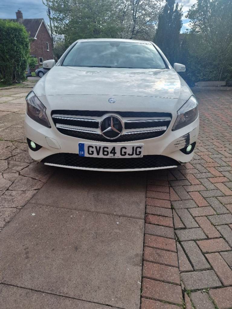 Mercedes-Benz, A CLASS, Hatchback, 2015, Manual, 1461 (cc), 5 doors