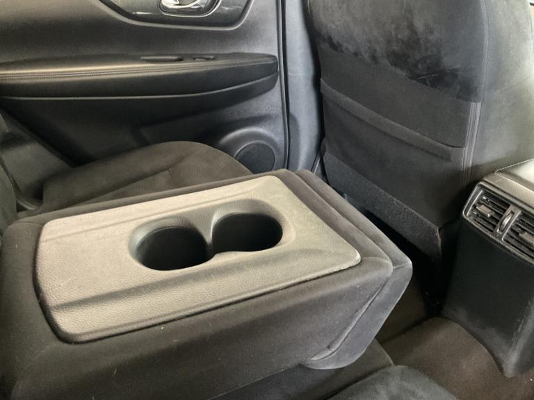 2016 Nissan X-Trail 1.6 dCi N-Vision 5dr [7 Seat] ESTATE Diesel Manual