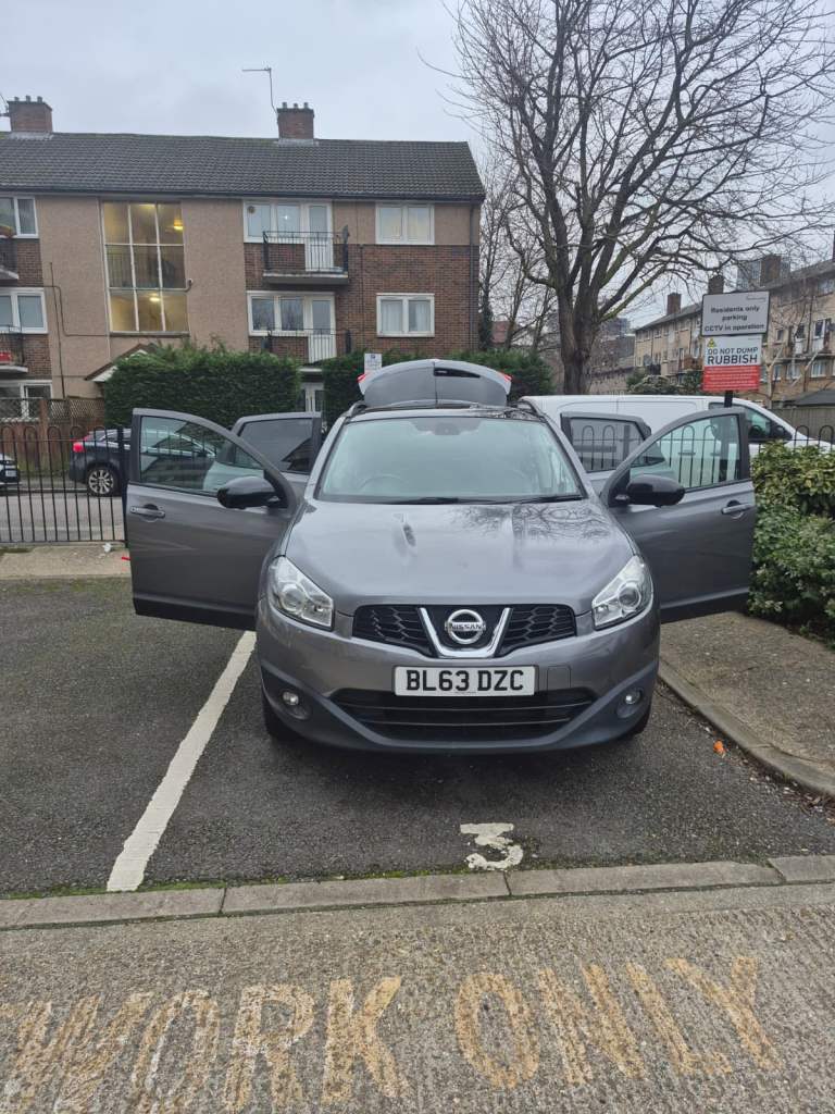 Nissan, QASHQAI, Hatchback, 2014, Other, 1598 (cc), 5 doors
