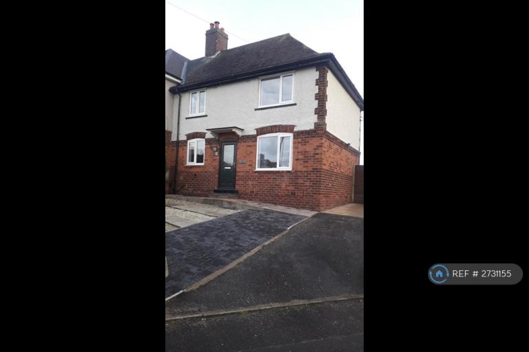 3 bedroom house in Tapton View Road, Chesterfield, S41 (3 bed) (#2731155)
