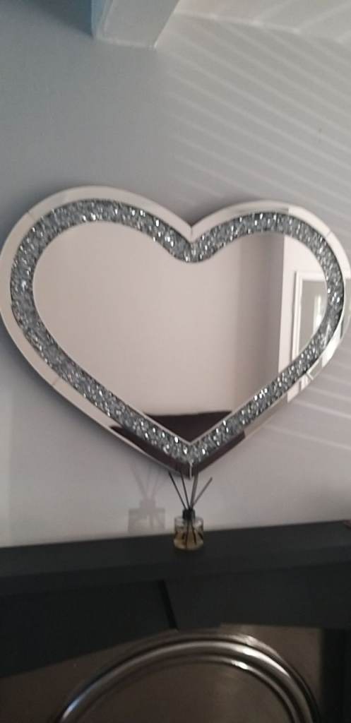 Heart Shaped Silver Mirror with Crushed Crystal Edging – AS GOOD AS NEW