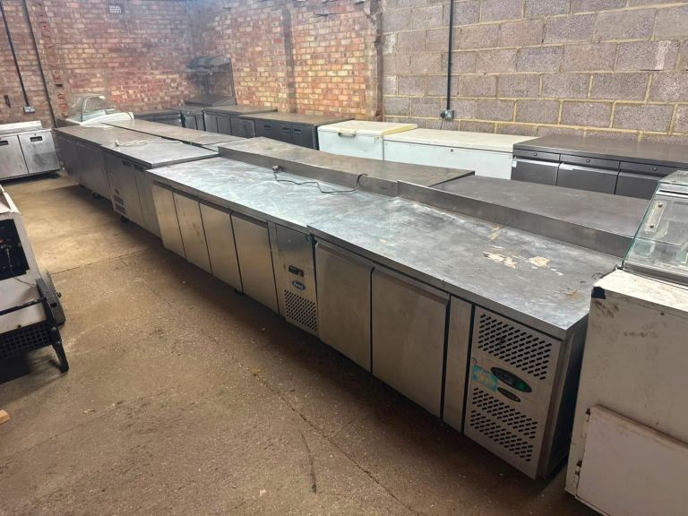 Commercial undercounter fridge 3 doors fully serviced cafe shop restaurant 