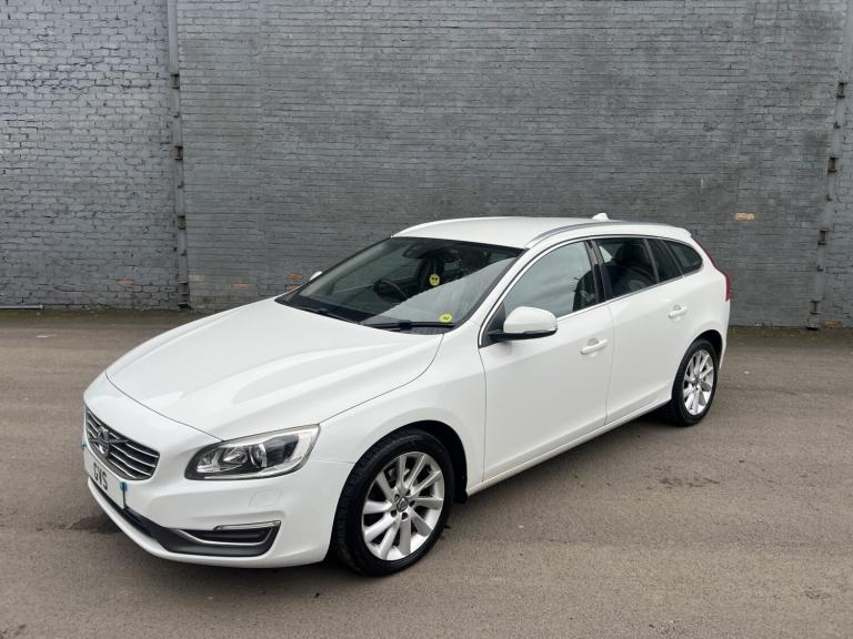 VOLVO V60 1.6 SE Lux D2 (115hp) 2015