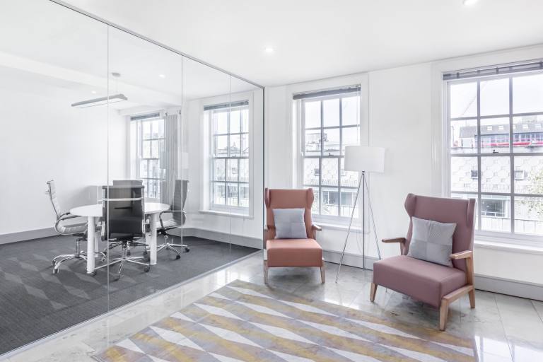 Belfast - BT1 1LU \ Private Office Available Immediately for 3 Workstations