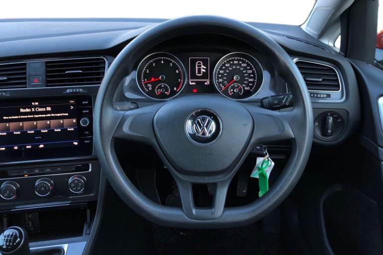 2017 Volkswagen Golf 1.4 TSI S 5dr Hatchback PETROL Manual