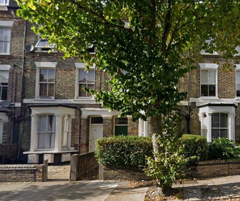 Corporate Let Opportunity: 9 Ensuite Studio-Style Rooms in London N4 3LD