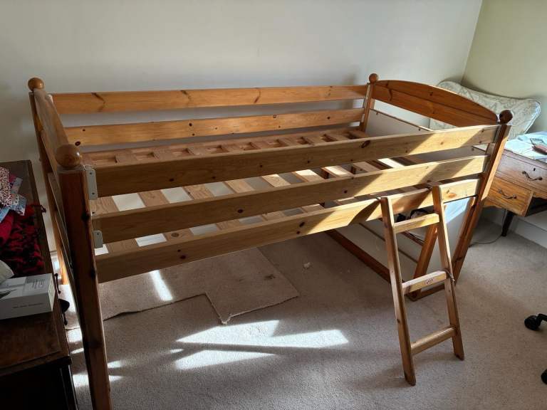 Captain’s bunk bed for a child, standard 3ft