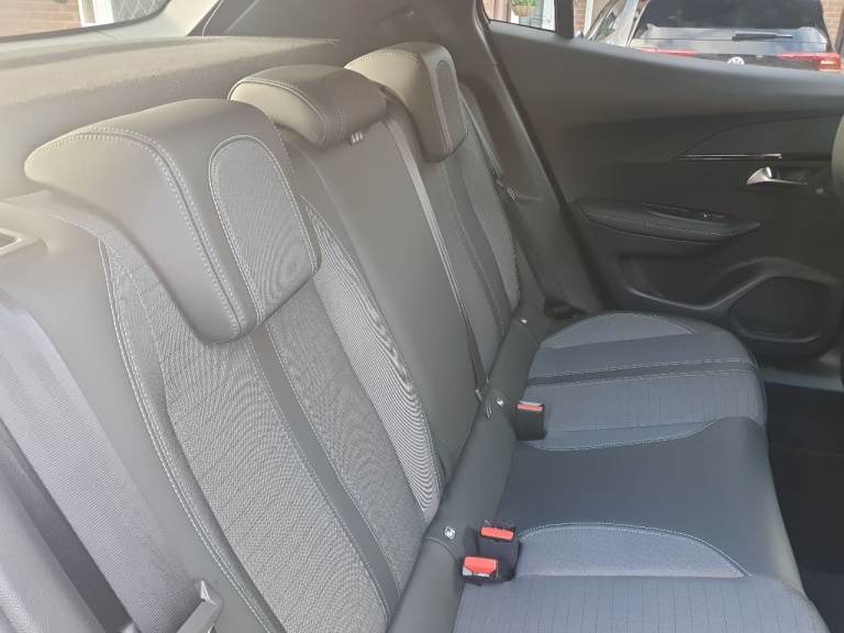 Peugeot, 2008, Hatchback, 2021, Manual, 1499 (cc), 5 doors