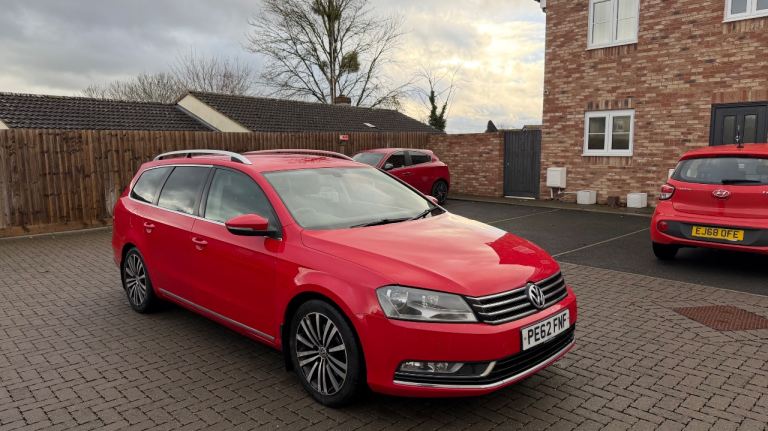 Volkswagen, PASSAT, Estate, 2012, Manual, 1968 (cc), 5 doors