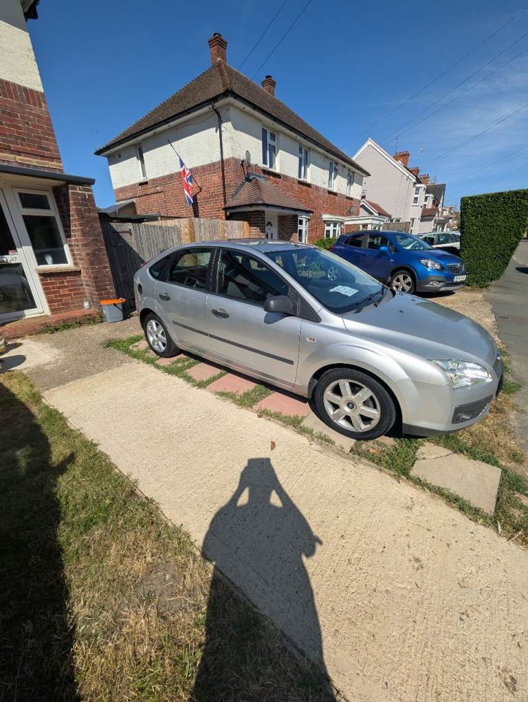 Ford, FOCUS, Hatchback, 2005, Manual, 1596 (cc), 5 doors