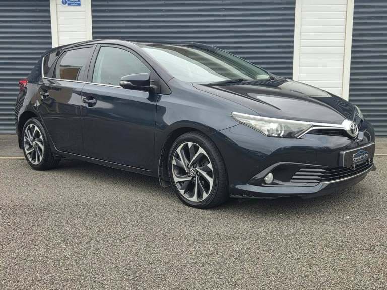 2016 Toyota Auris 1.2T Design 5dr HATCHBACK Petrol Manual