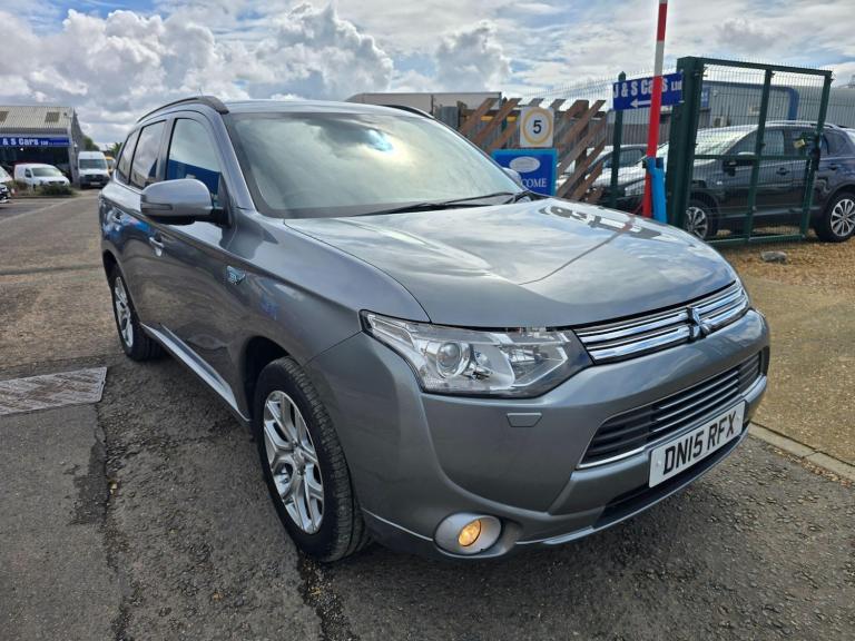 2015 Mitsubishi Outlander 2.0h 12kWh GX4h CVT 4WD Euro 5 (s/s) 5dr ESTATE Petrol/Electric Hybrid ...