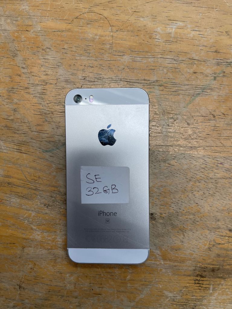 APPLE IPHONE SE 