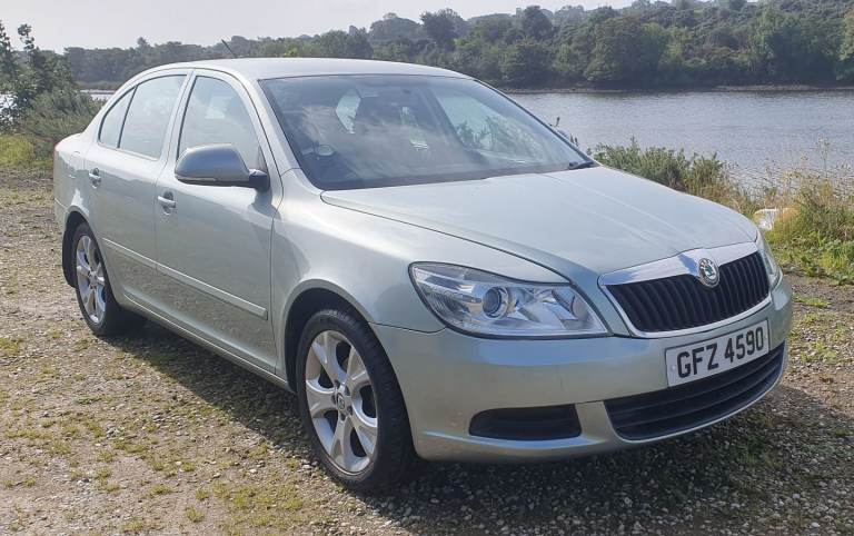 Skoda, OCTAVIA, Hatchback, 2011, Manual, 1595 (cc), 5 doors