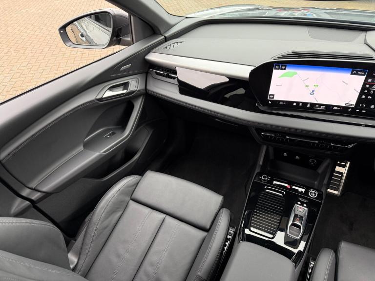 2025 Audi Q6 e-tron 285kW Quattro 100kWh S Line 5dr Auto ESTATE ELECTRIC Automatic