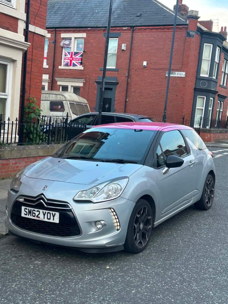 Citroen, DS3, Hatchback, 2013, Manual, 1560 (cc), 3 doors