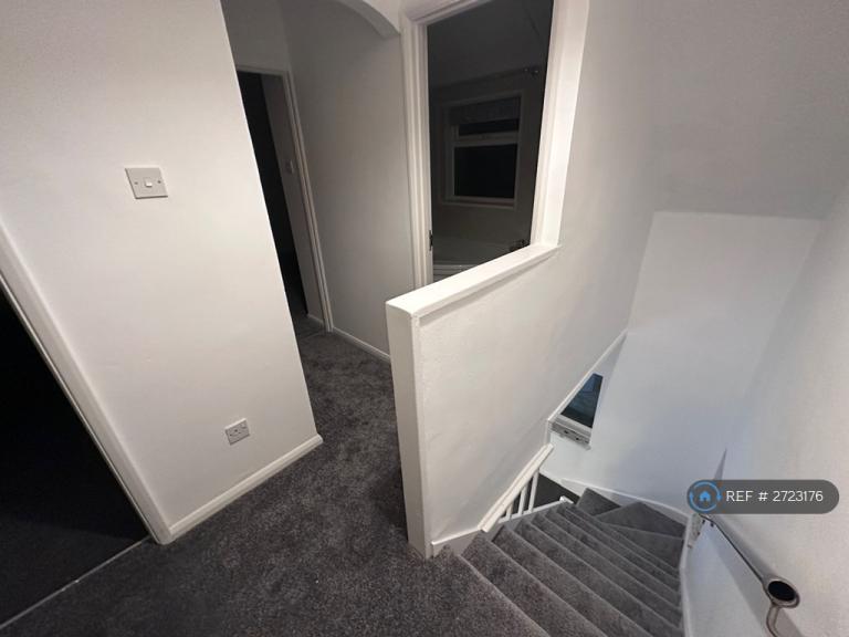 3 bedroom house in Howat Road, Keresley End, Coventry, CV7 (3 bed) (#2723176)