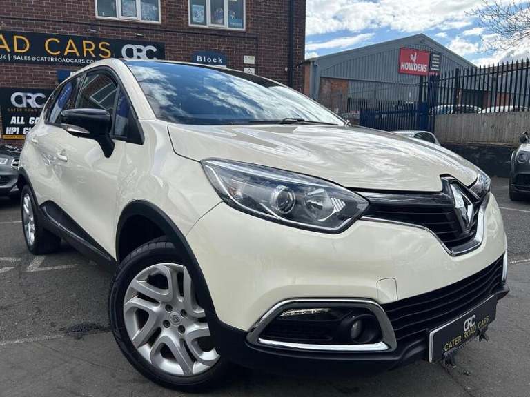 2016 Renault Captur 0.9 TCE 90 Dynamique Nav 5dr HATCHBACK PETROL Manual