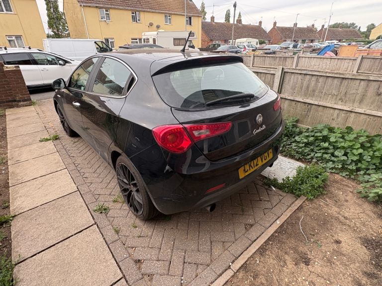 Alfa Romeo, GIULIETTA, Hatchback, 2012, Manual, 1956 (cc), 5 doors