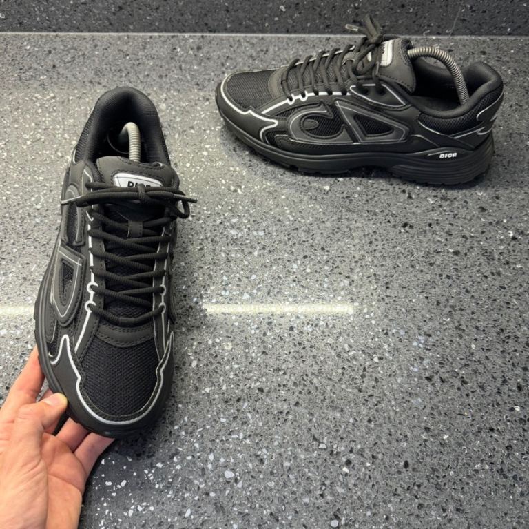 Dior B30
