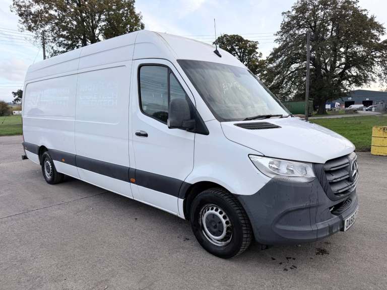 2018 Mercedes-Benz Sprinter 3.5t H2 Van PANEL VAN Diesel Manual