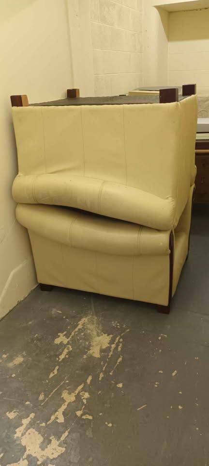 2 LEATHER ARMCHAIRS ***FREE FREE*