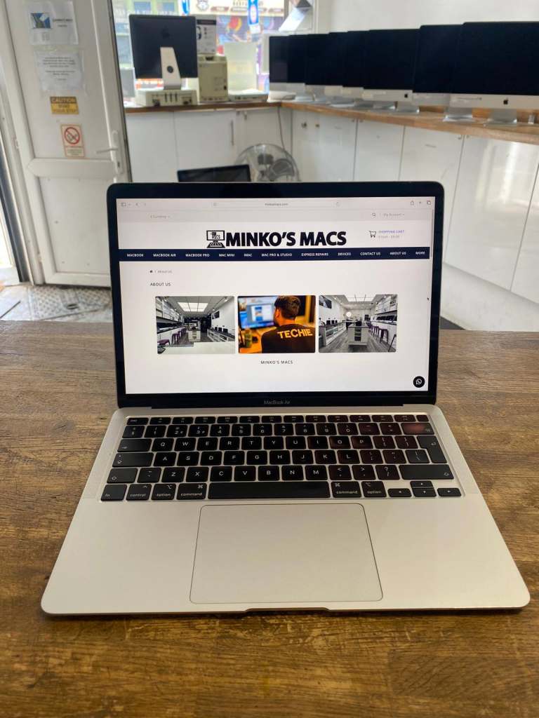 Apple MacBook Air 13”  Intel Core i3 | 8GB RAM | 250GB SSD | New Battery | Office Included | Silver 
