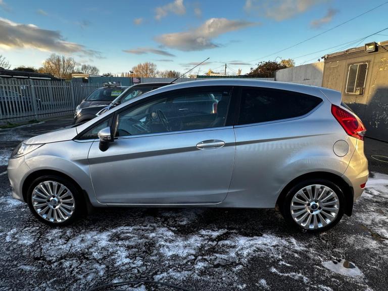2010 Ford Fiesta 1.4 Titanium 3dr HATCHBACK PETROL Manual