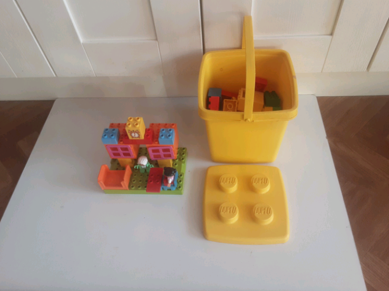 Duplo lego house and tub of bricks  etc.