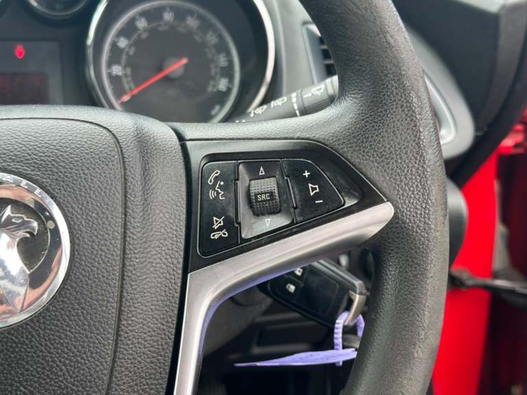 VAUXHALL ASTRA GTC 1.6 T 16V Sport 2012