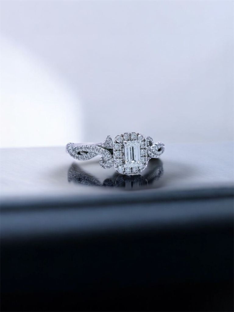Vera Wang 0.70ct 18ct White Gold Designer Engagement Ring Cost: £3,250