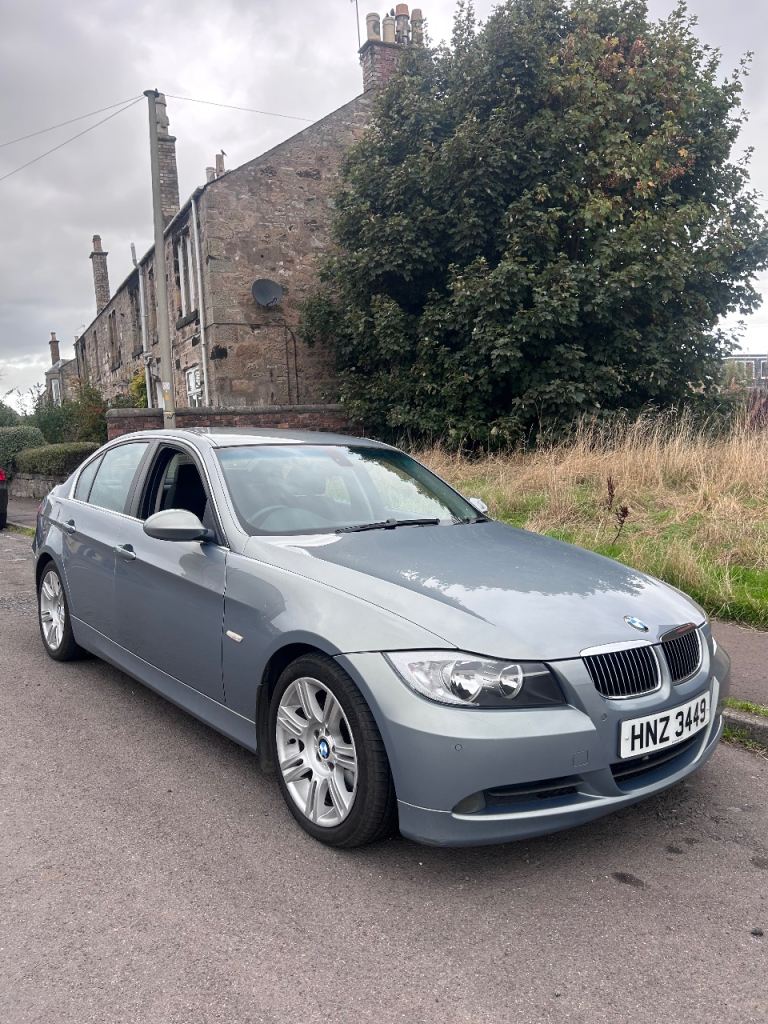 BMW 325i, Automatic