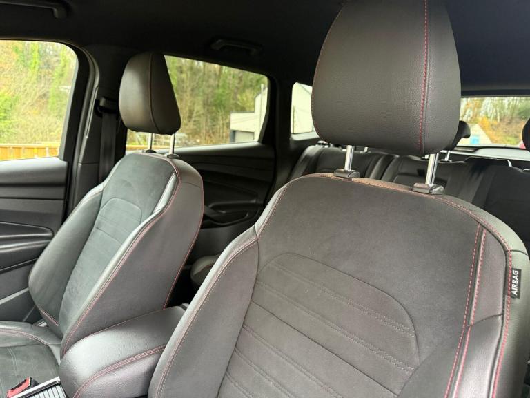 2019 Ford Kuga 1.5T EcoBoost ST-Line Euro 6 (s/s) 5dr HATCHBACK Petrol Manual