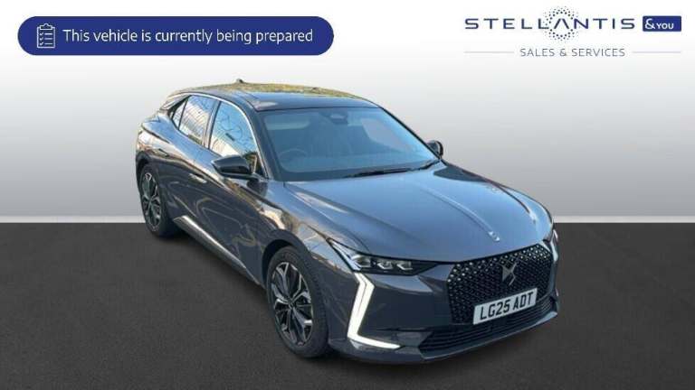 2025 DS Automobiles DS 4 1.2 HYBRID 136 Etoile Nappa 5dr e-DSC ...