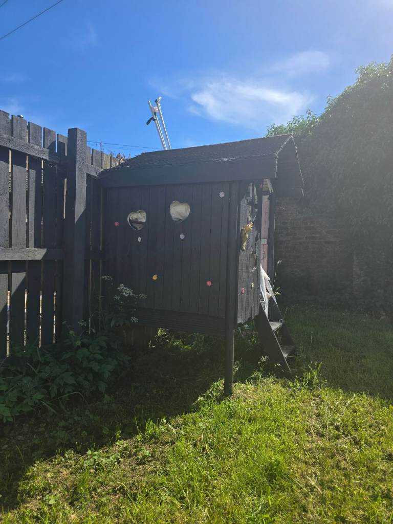 Summer hut 