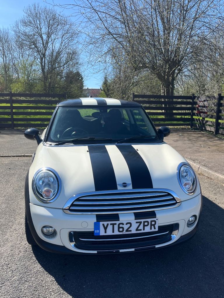 2012 Mini Cooper with chilli pack