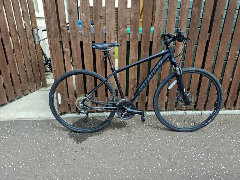 Specialized crosstrail hybrid bike reduced t0 £120