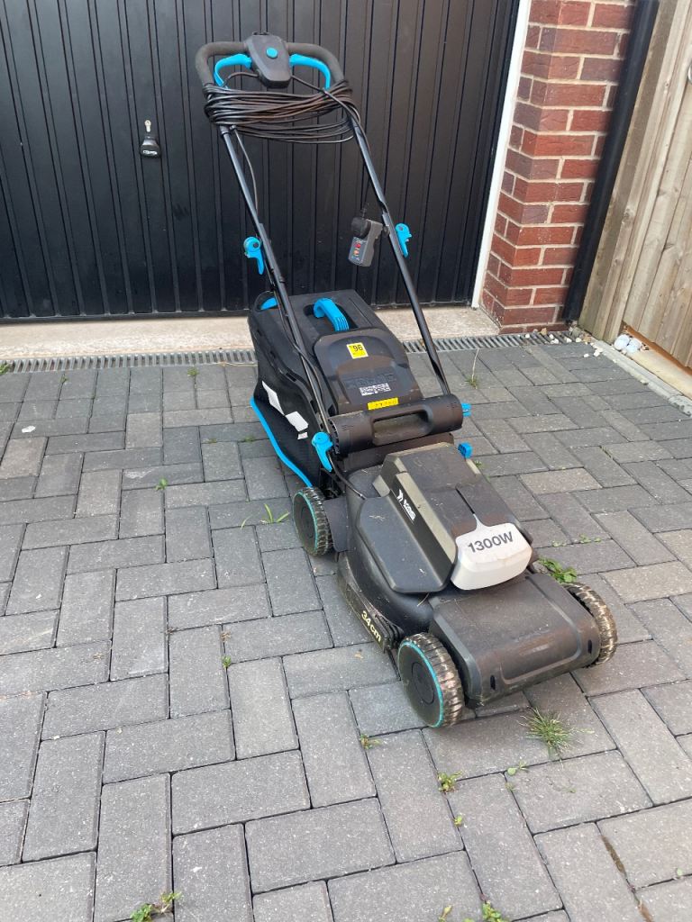 Mac Allister MLM1300 Electric Lawnmower 1300W – Good Condition