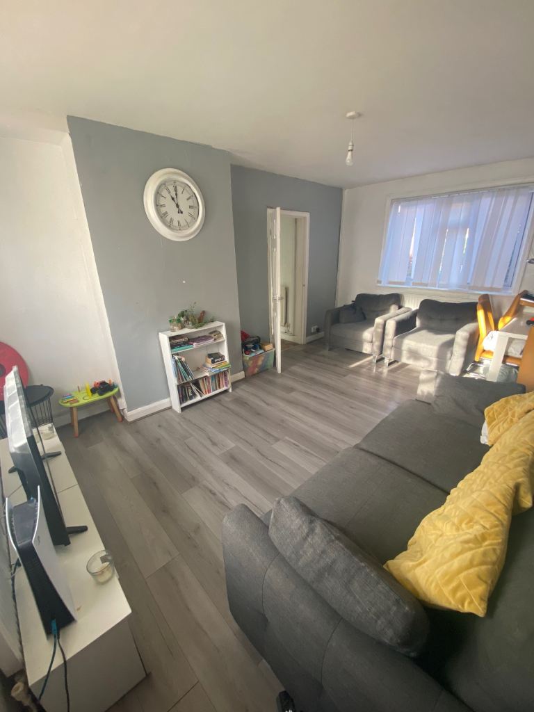 House swap Manchester to London 
