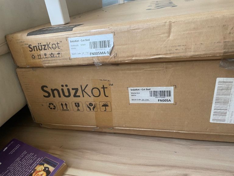 SnuzKot (Snuz cot / Snuz pod) used, but boxed - cot, baby bed, toddler bed. 